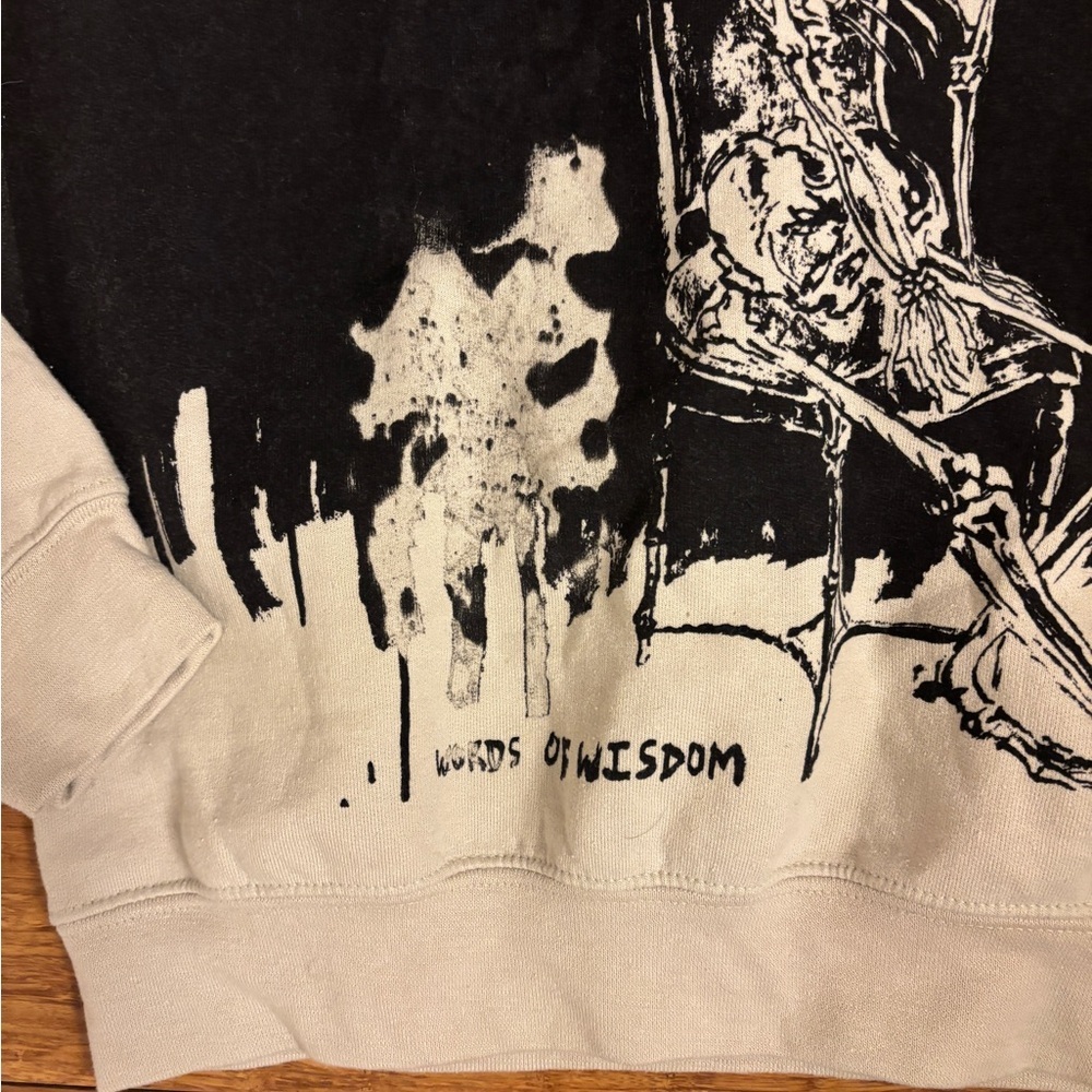 Avenged Sevenfold tour Cream Skeleton Print Men's Sweatshirt size small - Picture 5 of 5